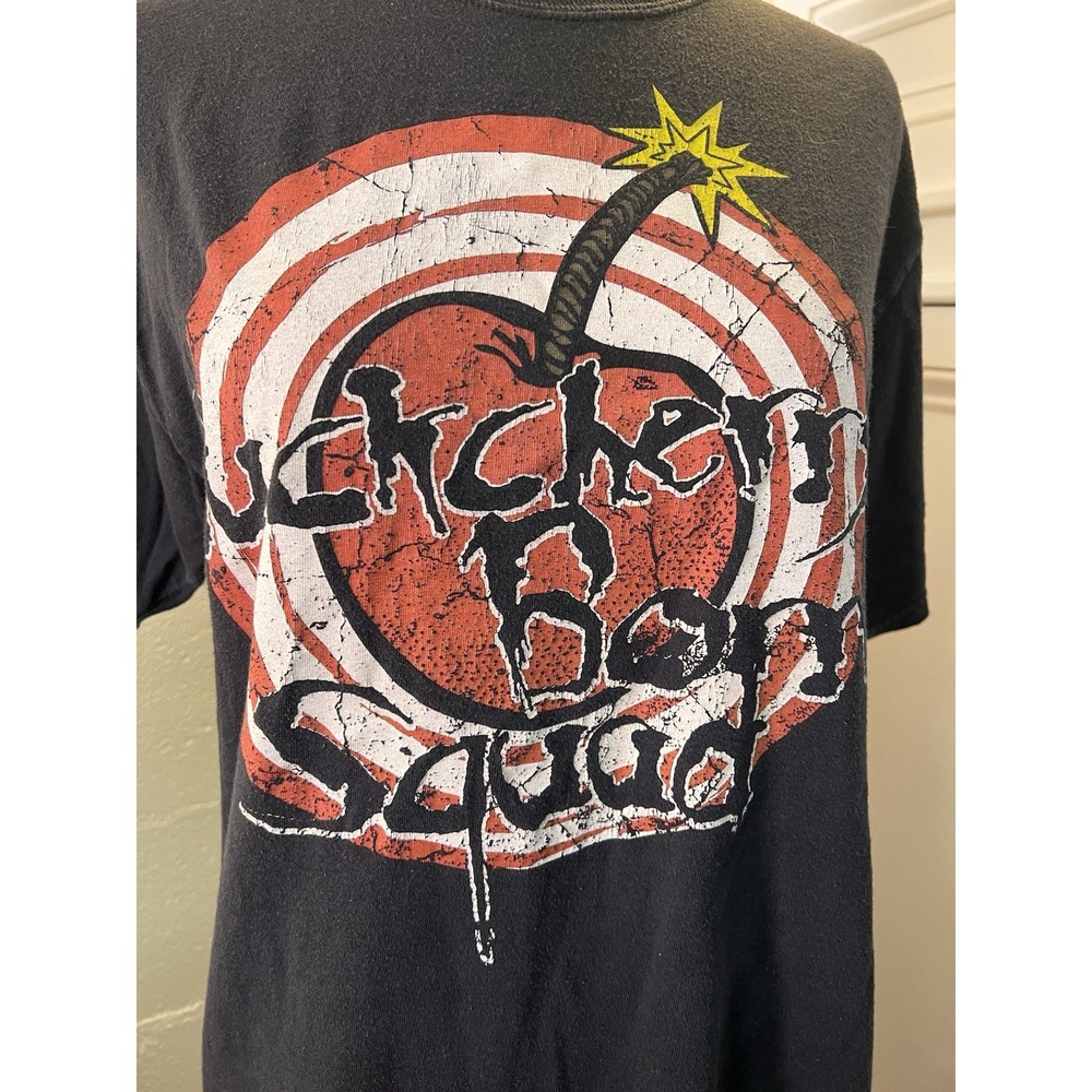 Men's BUCKCHERRY T-SHIRT Size Medium BOMB SQUAD FAN CLUB RARE - Picture 2 of 5